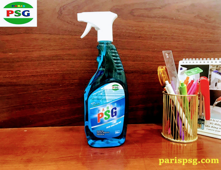 Nước rửa kính PARIS PSG - 580ml